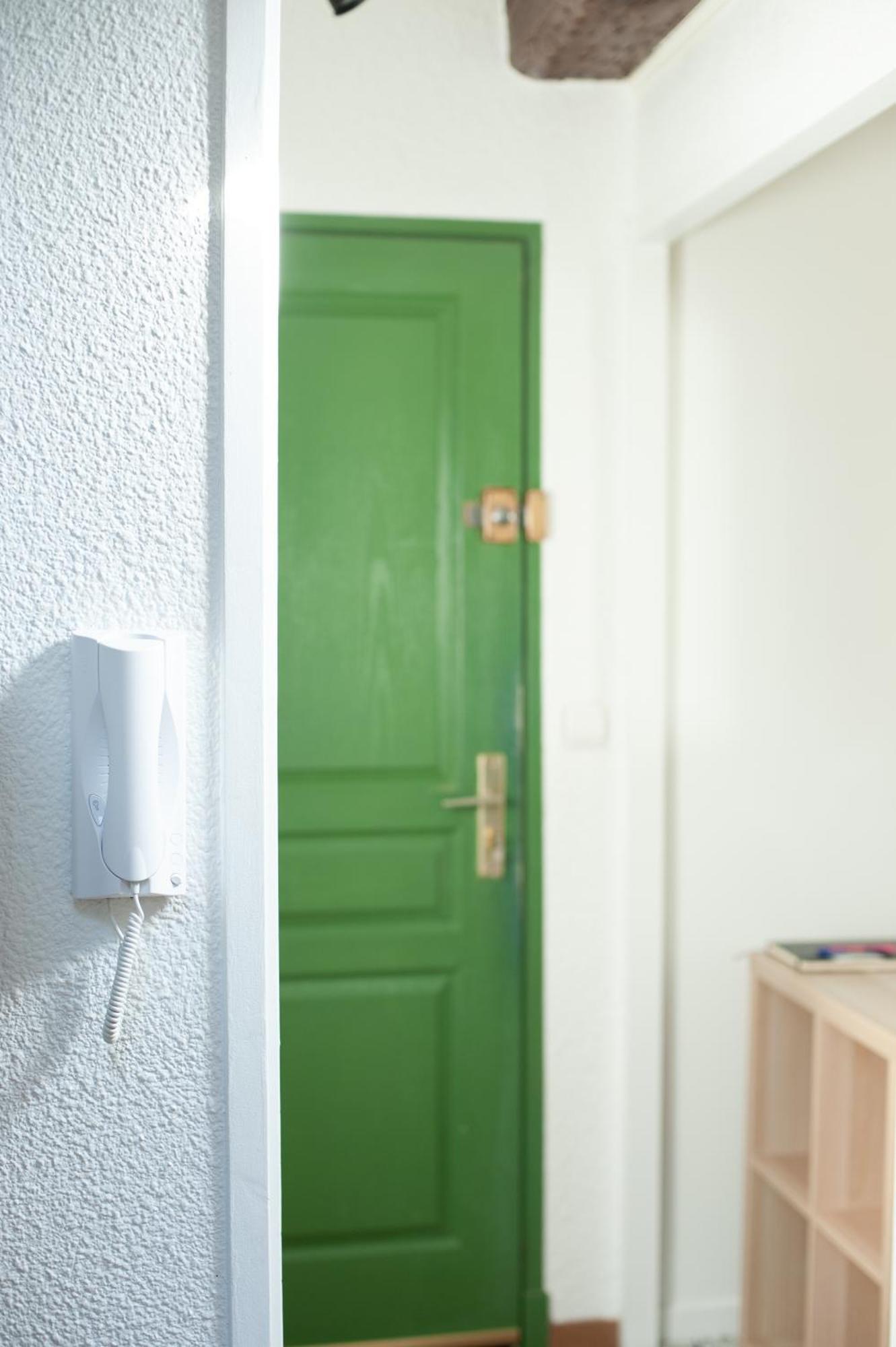 Appartement Chaleureux Au Pied De La Cite Avec Parking Carcassonne Exteriér fotografie