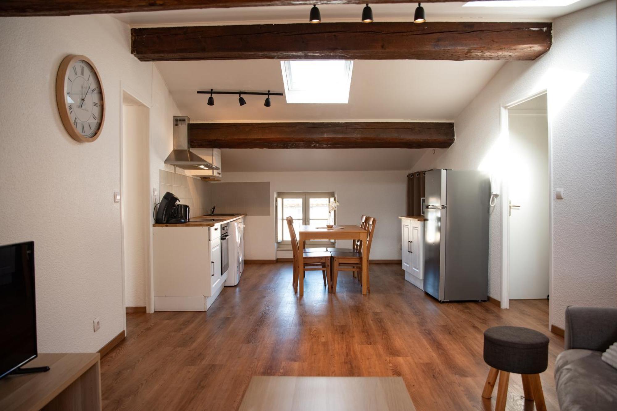 Appartement Chaleureux Au Pied De La Cite Avec Parking Carcassonne Exteriér fotografie